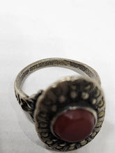 Vintage Uncas Sterling Silver Red Rhinestone And Marcasite Ladies Oval Ring
