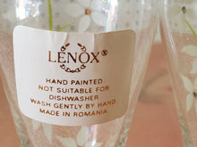Vintage 4pc Lenox Hand Painted White Flower Glass Bud Vases Gold Trim Romania