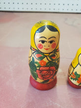 Vintage 4pc Handmade Russian Hand Painted Matryoshka Wooden Nesting Dolls