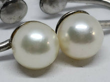 Vintage Sterling Silver 6.7mm Ayoka White Pearl Screwback Earrings
