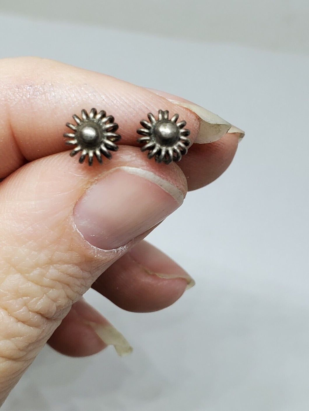 Sterling Silver Wire Flower Stud Earrings