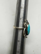 Vintage Navajo Old Pawn Sterling Silver Floral Feather Oval Turquoise Ring