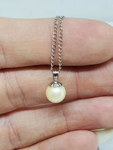 Sterling Silver White Cultured Pearl Pendant Necklace