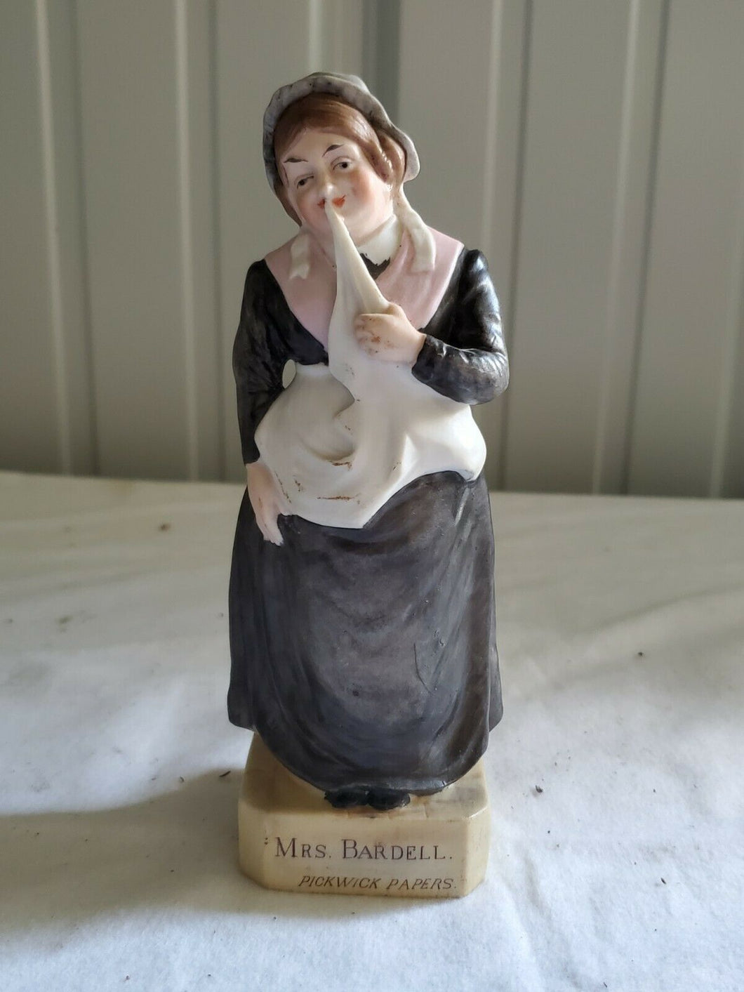 Gebruder Heubach Pickwick Papers The Fat Boy Charles Dickens Porcelain Figurine