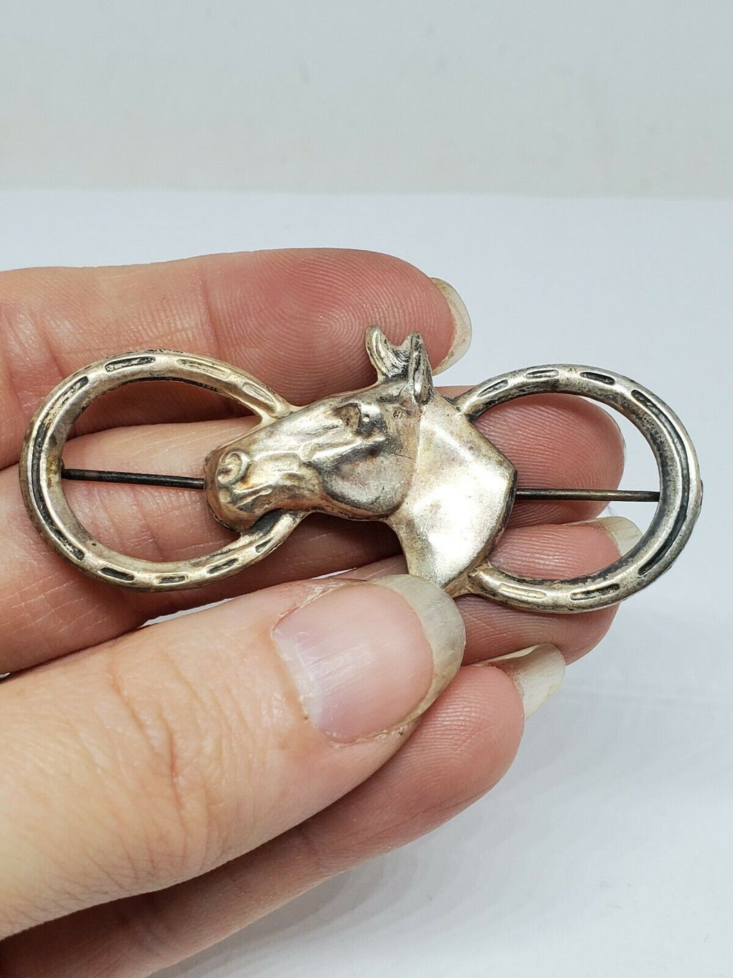 Large Vintage Sterling Silver Repousse Horse And Horseshoe Brooch