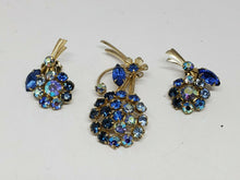 Vintage Blue Rhinestone Flower AB Aurora Borealis Brooch And Clip Earrings