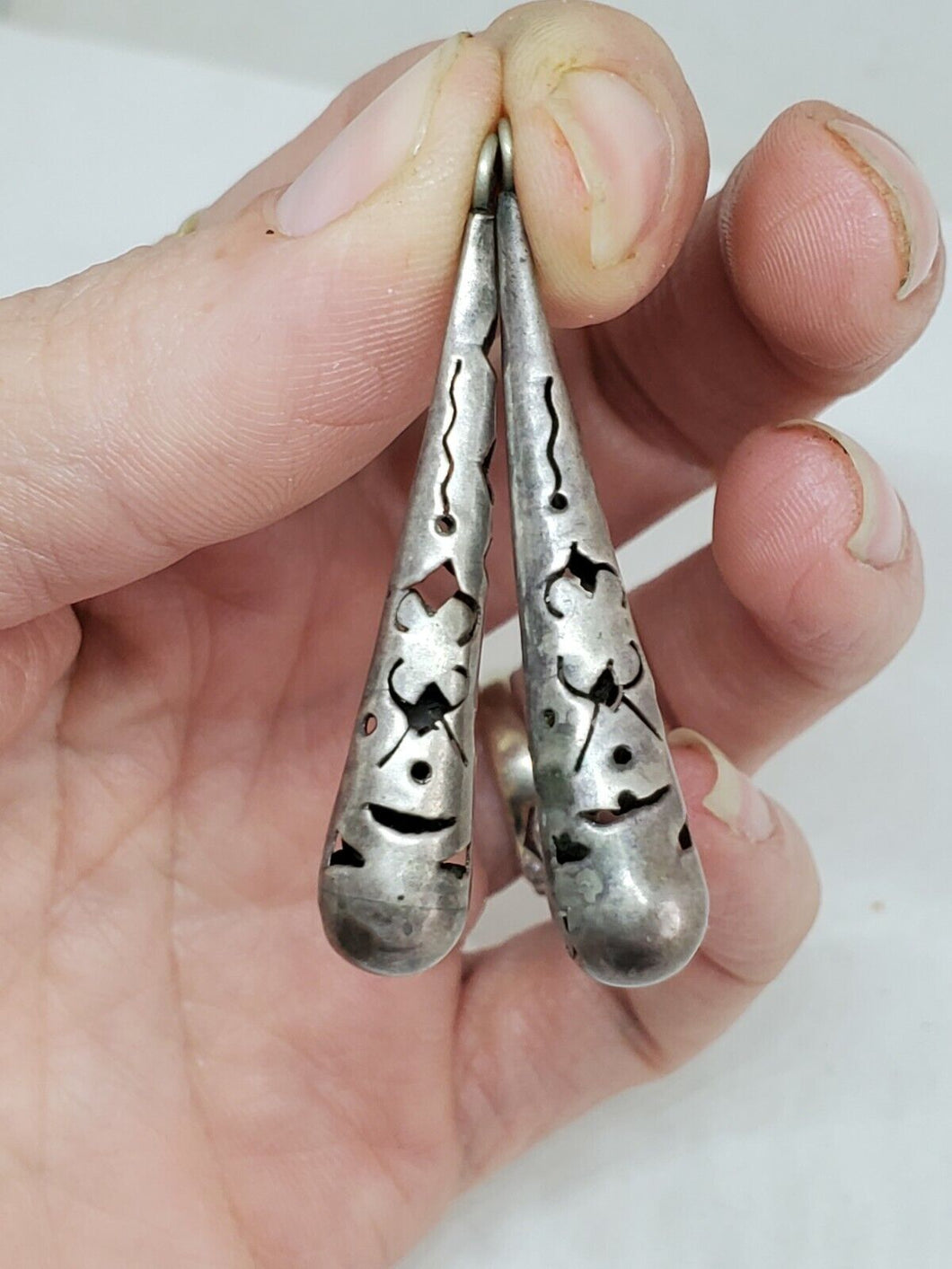Vintage Navajo Sterling Silver Hand Pierced Teardrop Earrings