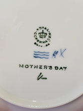 Vtg Royal Copenhagen Mother's Day 1973 Mother/Child Blue Collector's Plate