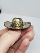 Vintage Sterling Silver Cowboy Hat Twist Wire "Rope" Accent Brooch
