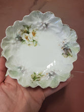 Antique White Lusterware White Flower Scalloped Berry Fruit Bowls