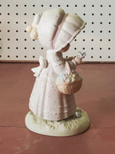 Vintage 1993 Limited Edition Precious Moments The Lord Will Provide Figurine
