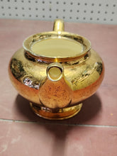 Vintage Homer Laughlin Eggshell Nautilus L44N5 Warranted 22k Gold Flower Teapot