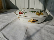 Vintage Royal Worcester Veggie Design Fireproof Covered Vegetable Bowl/Casserole