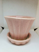 Vintage McCoy Pink/Salmon Flower Pot Vase With Attatched Base