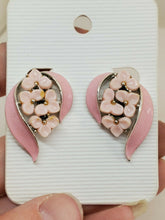 Vintage Lisner Signed Pink Lucite Flower Pink Enamel Ribbon Clip Earrings